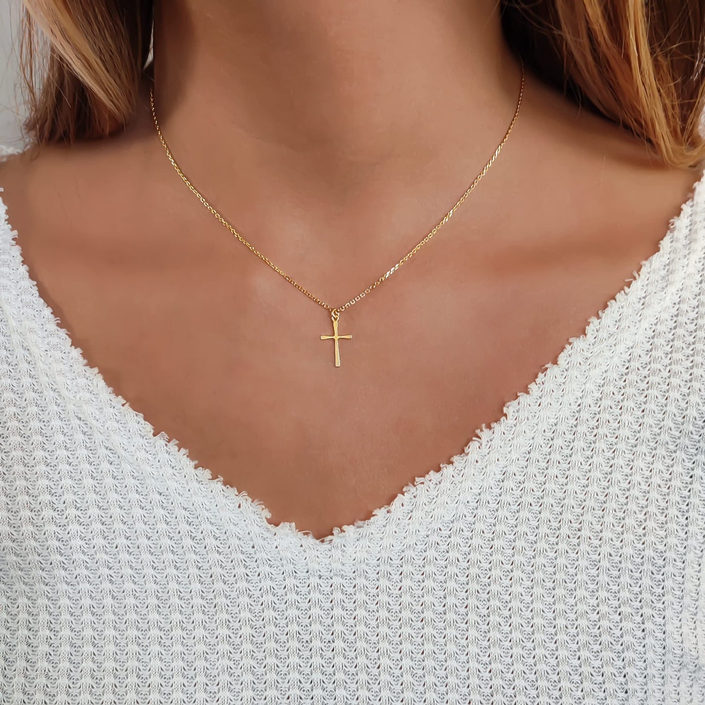 Annika Bella Sterling Silver Cross Necklace for Women, Length 16-18 Inches, Women's Small Simple Cross Pendant Necklaces in Silver or Gold, Waterproof, Faith Gift (Gold)