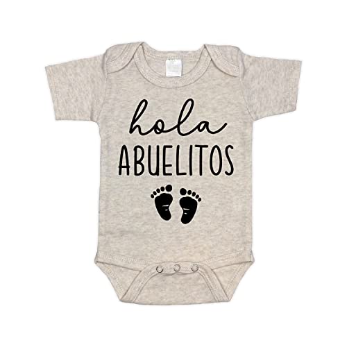 Hola Abuelitos Pregnancy Announcement Infant Bodysuit for Grandparents | Abuelo Y Abuela Gift (0-3 month, Natural)